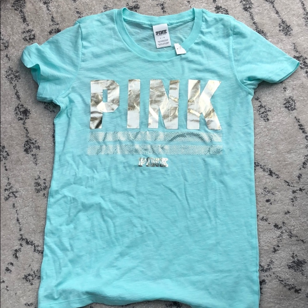 Victoria’s Secret PINK, NWT, makes a great gift!